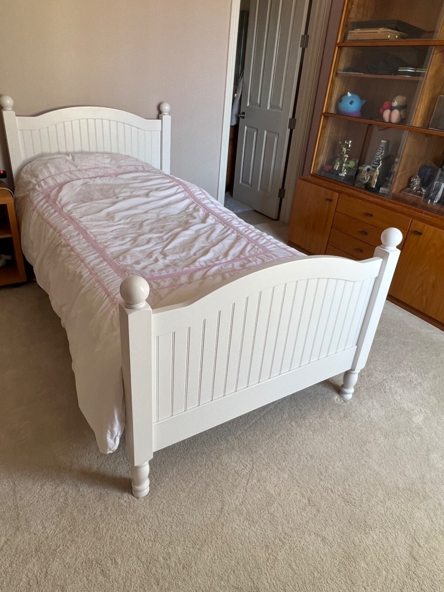 Pottery barn kids Catalina twin bed LOCAL