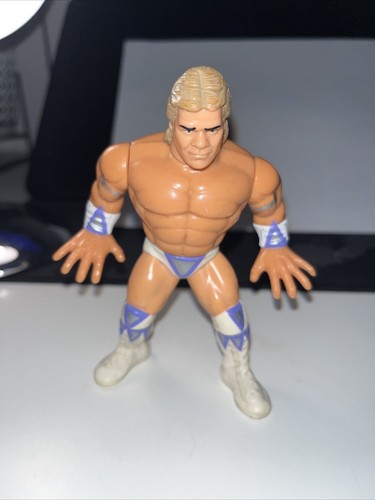WWE LEX LUGER HASBRO WRESTLING ACTION FIGURE WWF S...