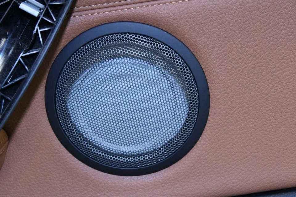 2015-2016 BMW 435i Gran Coupe xDrive Front Left Door Trim Panel 51-41-7-347-103 - Image 4 of 4