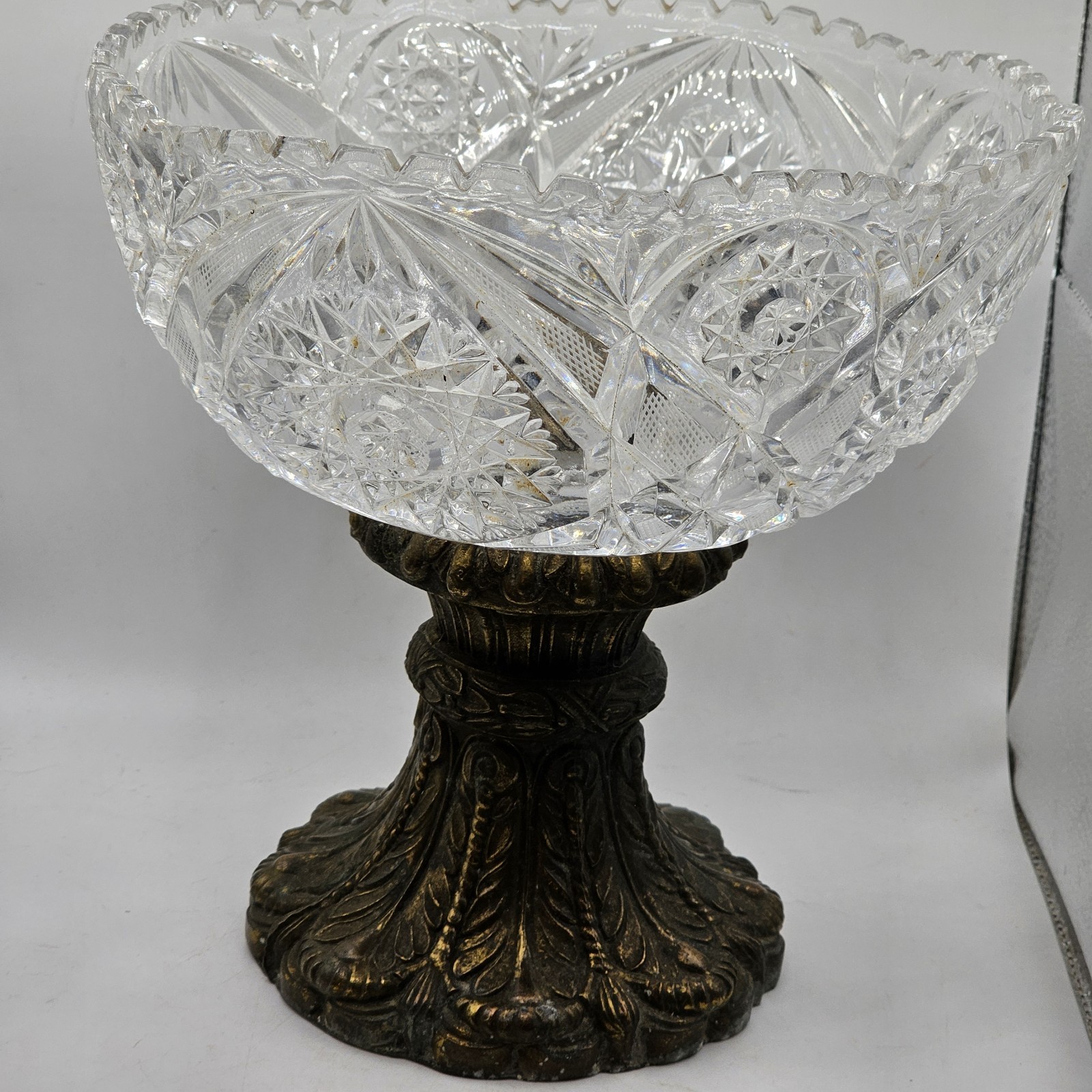 Cut Crystal Glass Footed Brass Tone Compote Hollywood Regency Fruit Bowl 8.5