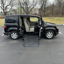 2011 Honda Element Handicap Wheelchair Ramp Low 36k Miles Non-smoker