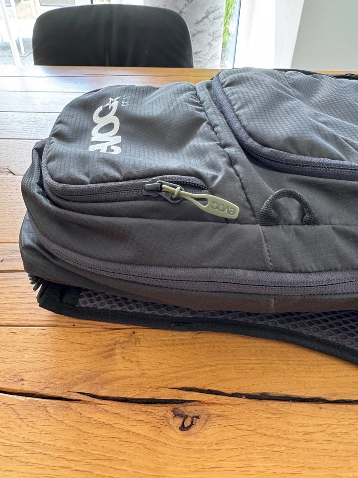EVOC CC 16 Rucksack Wandern Fahrrad MTB - Bild 3 von 4