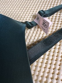 victoria secret bra.   Extra Padding