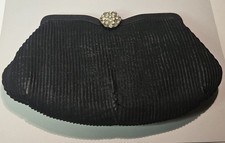 VINTAGE la FRANCE BLACK PLEATED EXTERIOR w/ RHINESTONE JEWELED CLASP PURSE