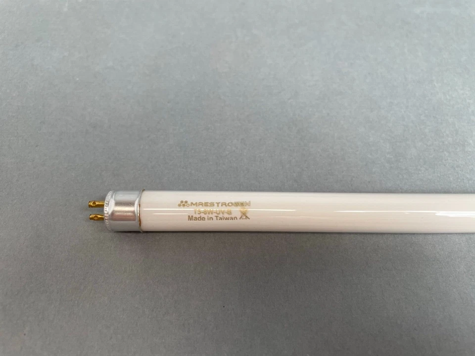 Maestrogen Transilluminator Replacement Bulbs 8 W 302 nm Total of 5 Bulbs - Image 3 of 4