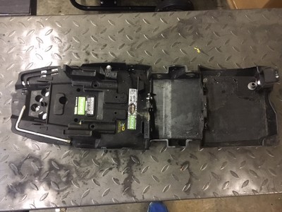 TRIUMPH STREET TRIPLE DAYTONA 675 2014 BATTERY TRAY