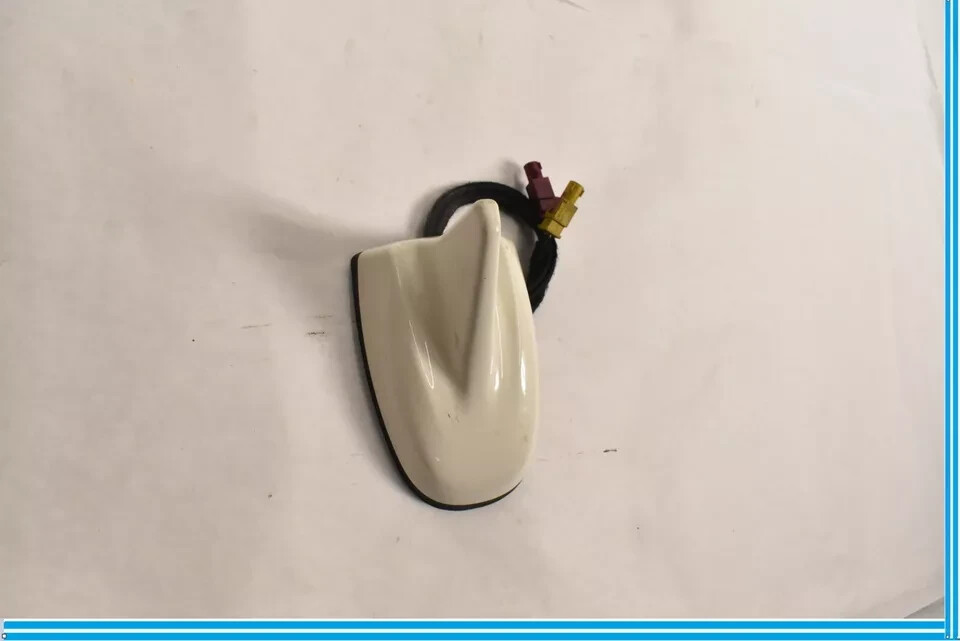 17-20 Maserati Ghibli M157 Shark Fin Radio Antenna White 670076132 OEM