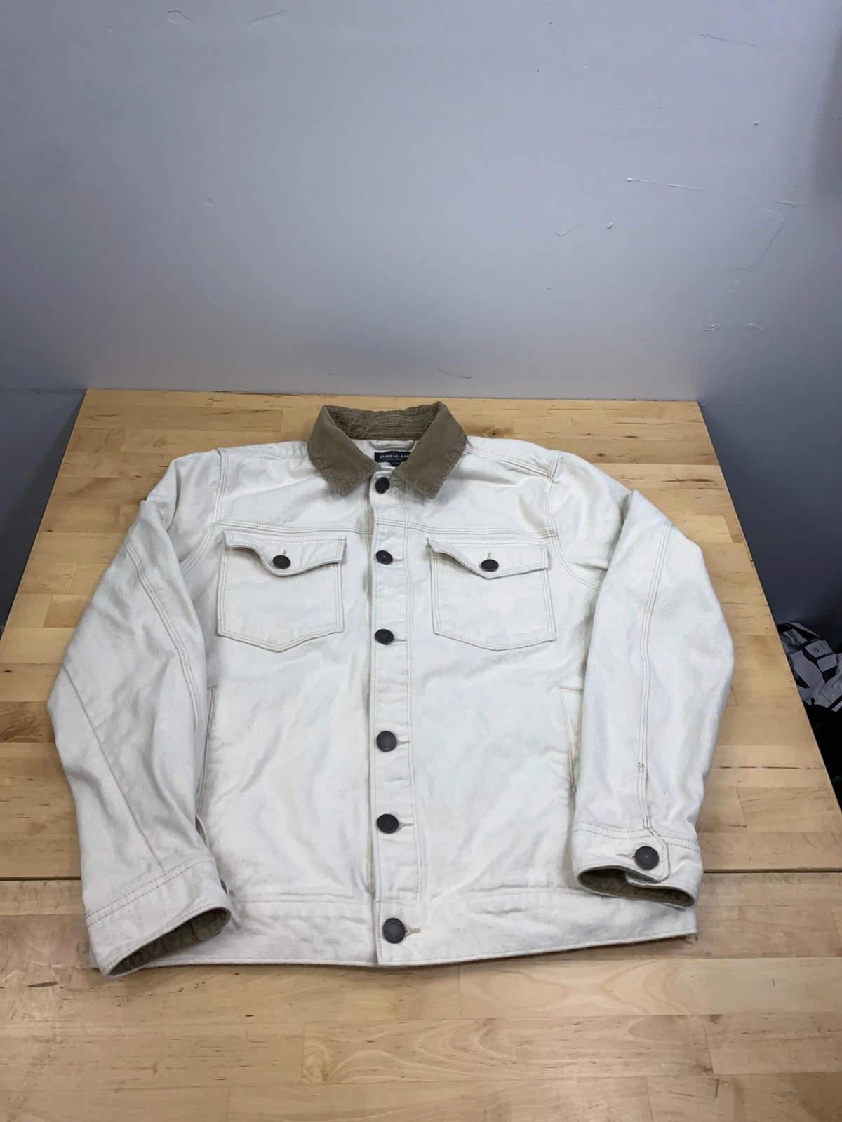 Jeremiah Trucker Jacket mens S Beige Casual Button 12200