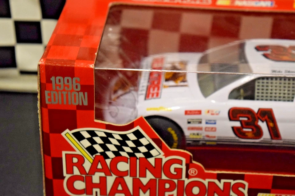 Chevy Racing Champions #31 1996 Mike Skinner Realtree camuflaje escala 1:24 Foto 2 de 4