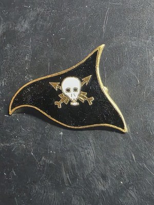 Luftfahrt . Maschinengeschwader 1.520 Mengen (schwarze Augen, Emaille)