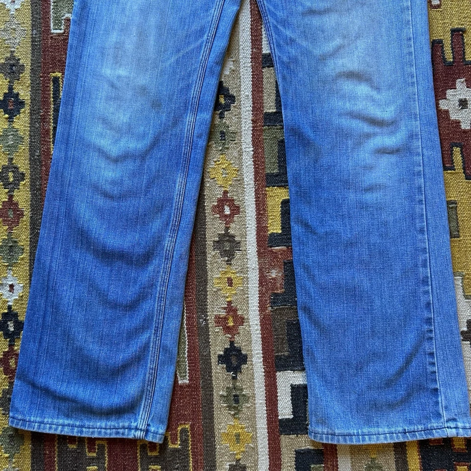 Jeans de mezclilla Wrangler Maverick vintage años 60 70 con ribete rojo talla 34 - desgastados Foto 3 de 4