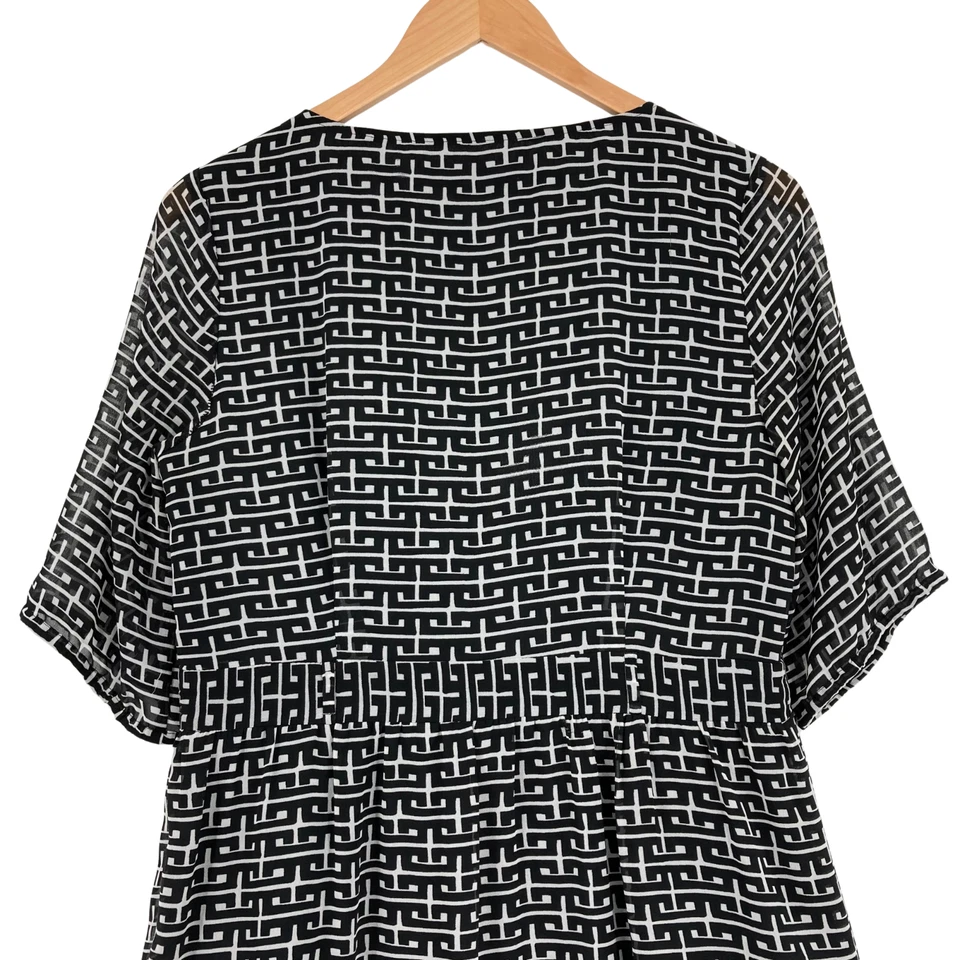 American Living 女式黑色圆点侧褶紧身连衣裙 8 码 — 第 2/4 张图片