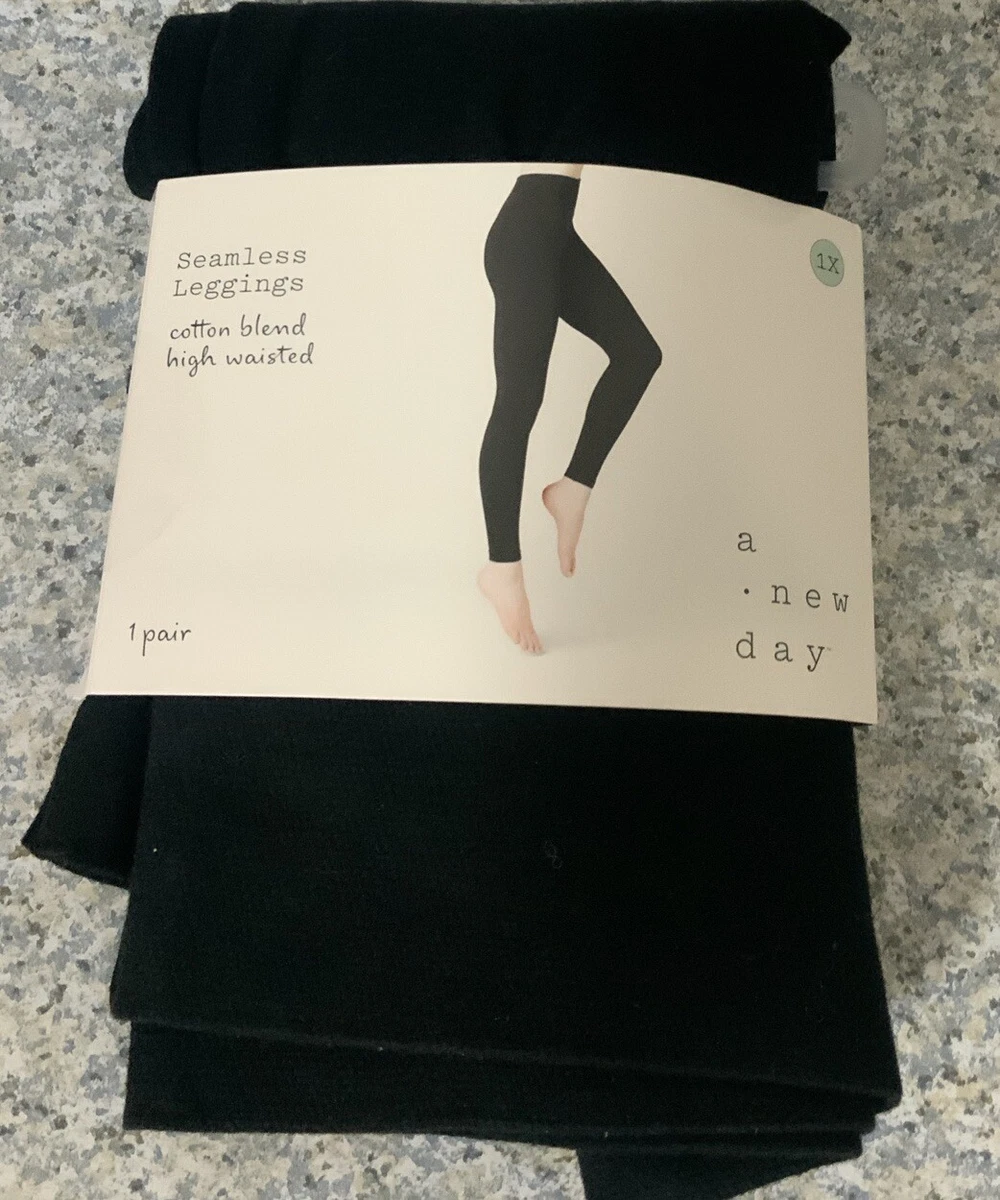 A new top day seamless leggings