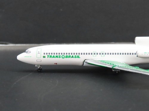 Aeroclassics 1:400 Trans Brasil Boeing 727-100 PT-TCE Green wings ACPTTCE - Picture 2 of 5