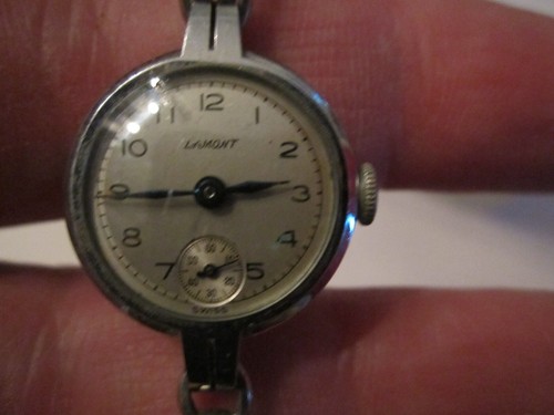 VINTAGE LADIES' LAMONT WIND UP WATCH - RUNS SMOOTH - OFC-9 - Picture 2 of 5