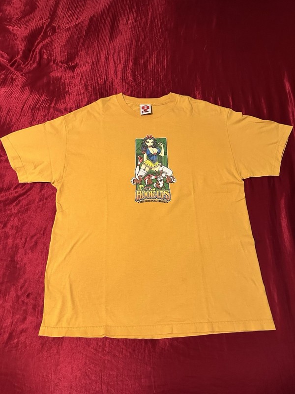 Vintage Hook-Ups Snow White Yellow XL T-Shirt