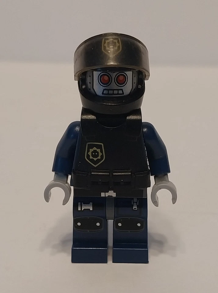 70808 LEGO Movie Robo Swat Super Secret Police 3 Minifigure Lot - Image 2 of 4