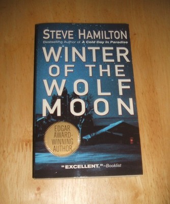 Winter of the Wolf Moon: An Alex McKnight Mystery