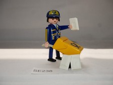 (SE238) Playmobil Figur, Postbote, Briefträger mit Handkarren, Handwagen, Briefe