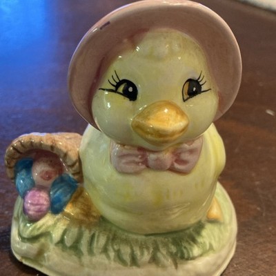 F Ceramic Duckling Easter Figurine Hand Painted Pink Bonnet Basket Glossy