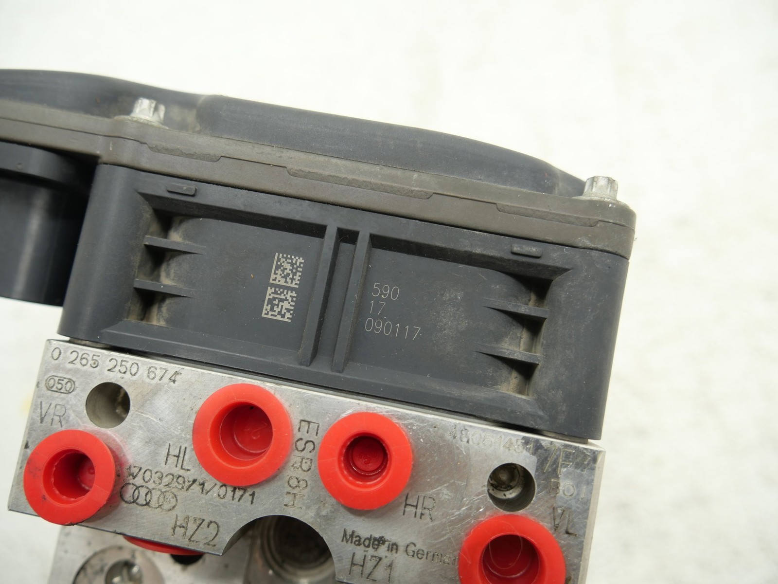 Audi R8 Spyder 2017-2023 Abs/asr hydraulic unit P/N 4S0907379D