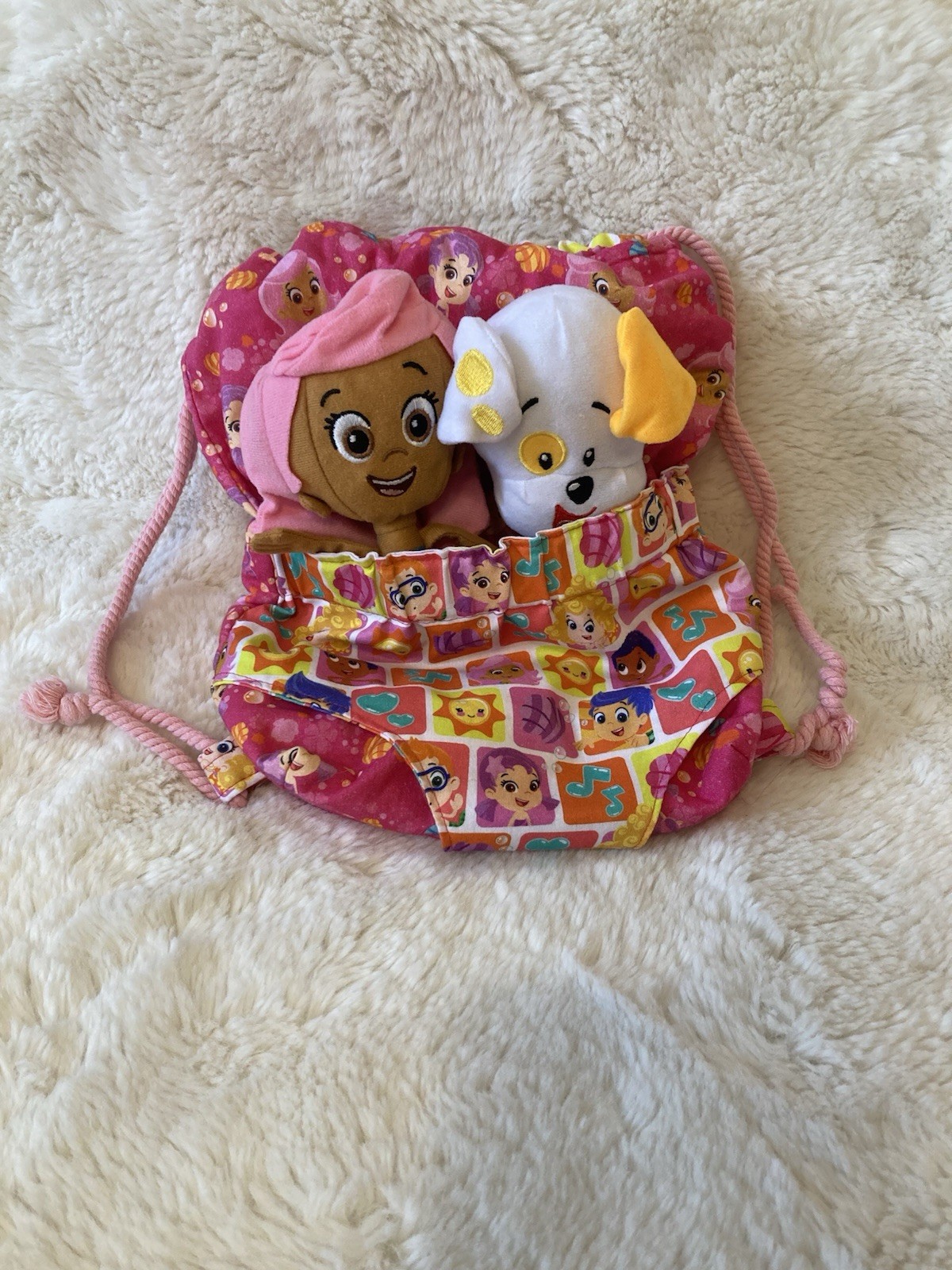 Bubble Guppies Lot 13” Pink Drawstring Backpack with 8” Molly and Bubble Puppy