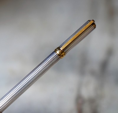 Stylo Bille S.T. Dupont Gatsby Argenté - Finition Godrons, Avec Boîte, Occasion De Prestige