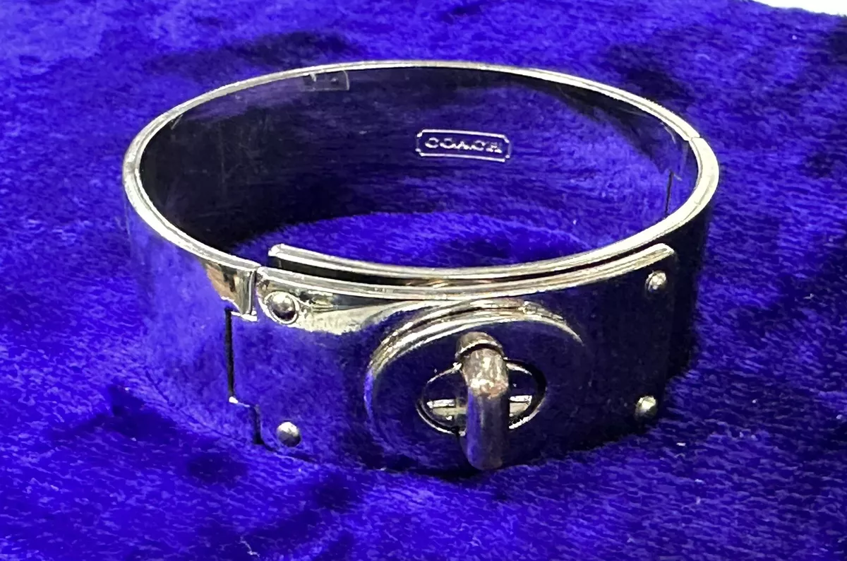 Coach dumbo bracelet sale