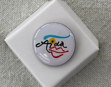 Aida Fanartikel - Jahres Pin - Sammelpin - Anstecker von 2024