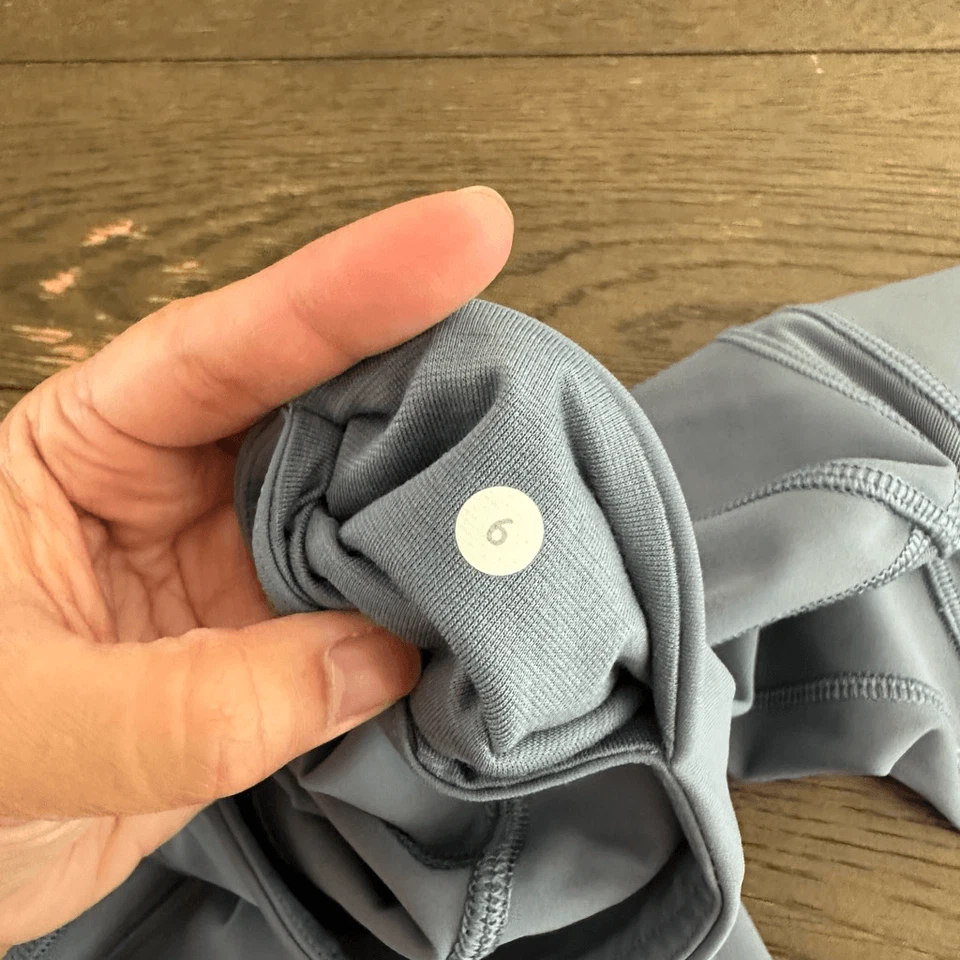 Leggings Lululemon Cool To Street crop azul denim tamanho 6 feminina - Imagem 4 de 4