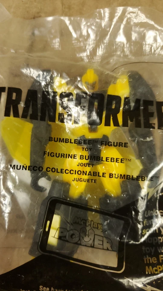 Lote de 2 juguetes Transformers Happy Food 2016 Bumblebee #1 Strongarm #5 nuevos Foto 3 de 4