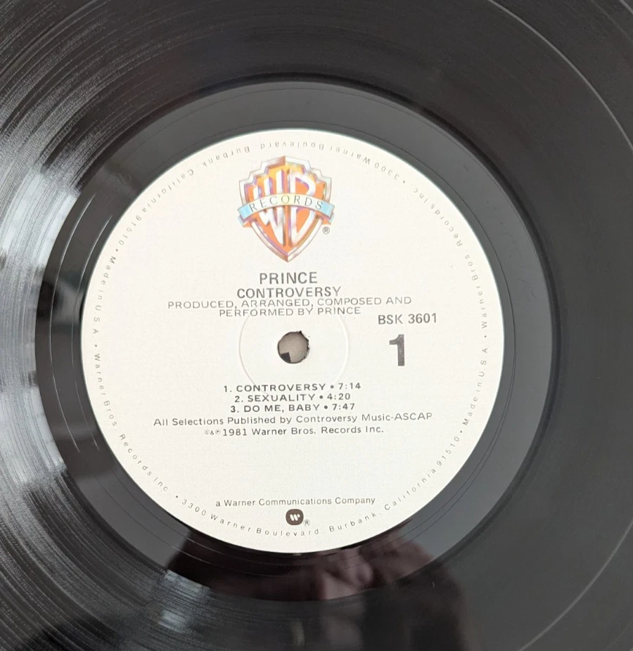 PRINCE SUPER RARE MINT 1st PRESSING 'CONTROVERSY' W/ 36X24" MINT POSTER FUNKY! - Image 2 of 4