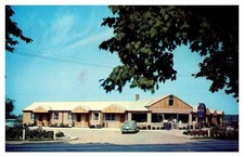 Postcard SHOP SCENE Angola Indiana IN j/01 AP1662