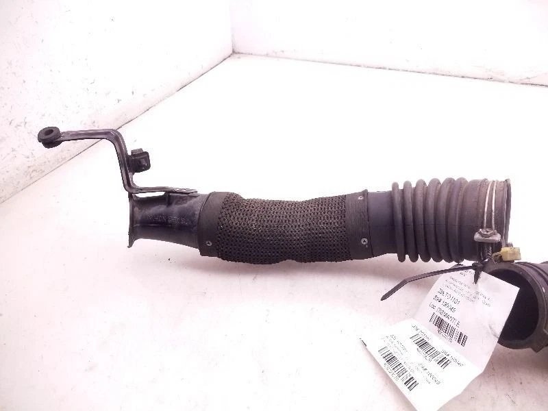 2001 TOYOTA RAV4 2.0L 4CYL CONJUNTO DE TUBO RESSONADOR LIMPADOR DE AR  - Imagem 3 de 4