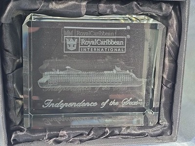 Royal Caribbean Independence Of The Seas Crown & Anchor Society Kristallblock
