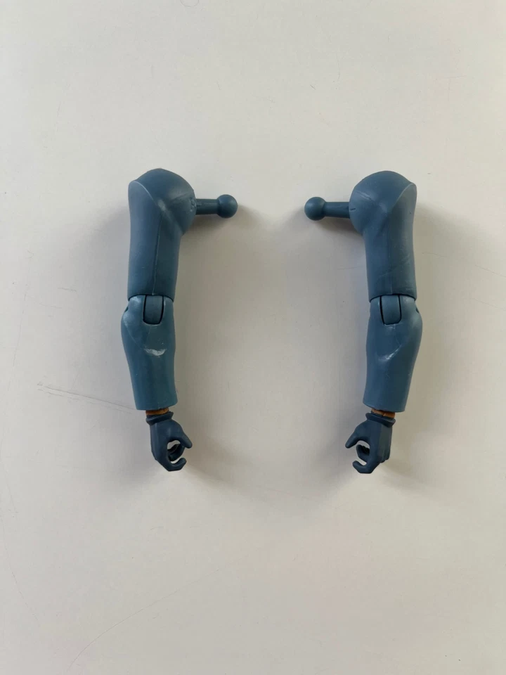 Jonah Hex BAF left and right arm parts (Batman: TAS/McFarlane/DC Direct) - Image 1 of 1