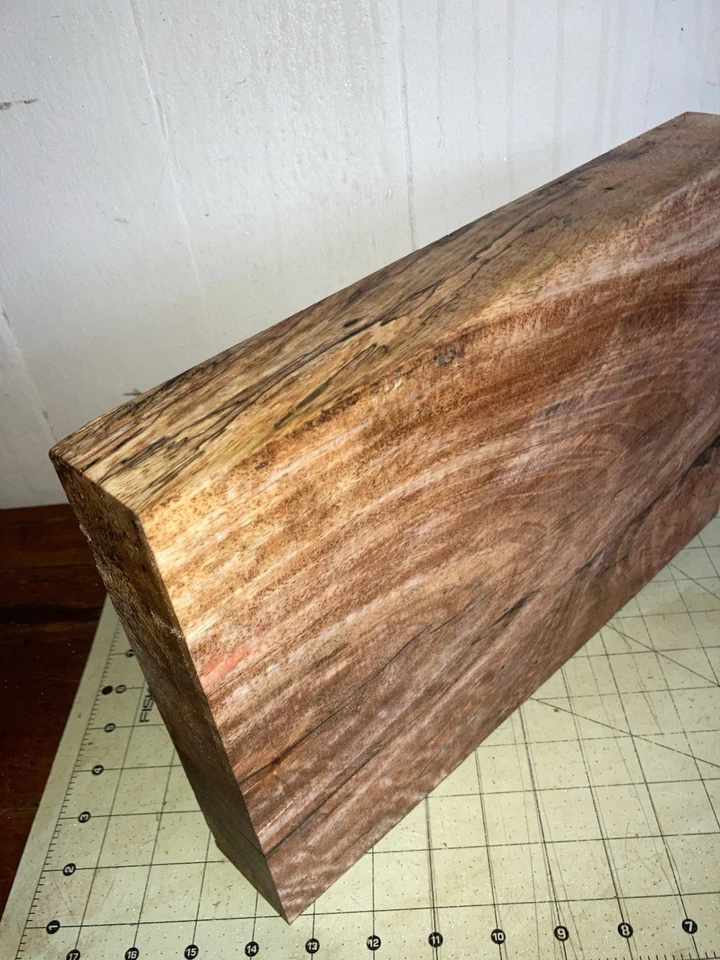 Un bloque grande de mango hawaiano rizado dividido ~ 13 3/4" x 8 7/8" x 2" (#602) Foto 2 de 4