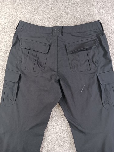 Under Armour Loose 38/32 Mens Pants Black Storm Cargo Polyester Solid - Picture 10 of 15