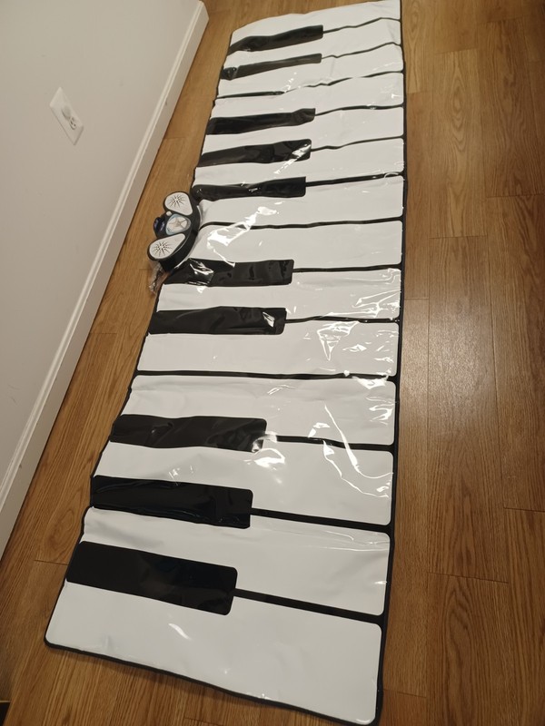 World's Biggest Piano Mat, Eight Feet Long, Eight Key Tones, Ten Demo Songs