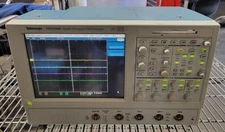 Tektronix TDS5104B 1GHz 4-Channel Color Digital Phosphor Oscilloscope 