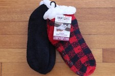 Muk Luks Short Lined Cabin Slipper Socks Nonslip 2 Pack Red Black Size 6-10/NEW