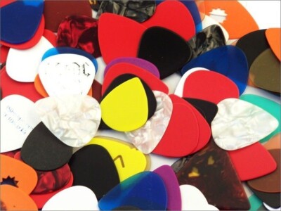 Lotto 200 Plettri Per Chitarra Assortiti - Stile 351, Vari Colori E Spessori - JMS, Spedizione Gratis