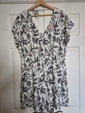 TU Mono Print Linen Rich Playsuit   Size 14