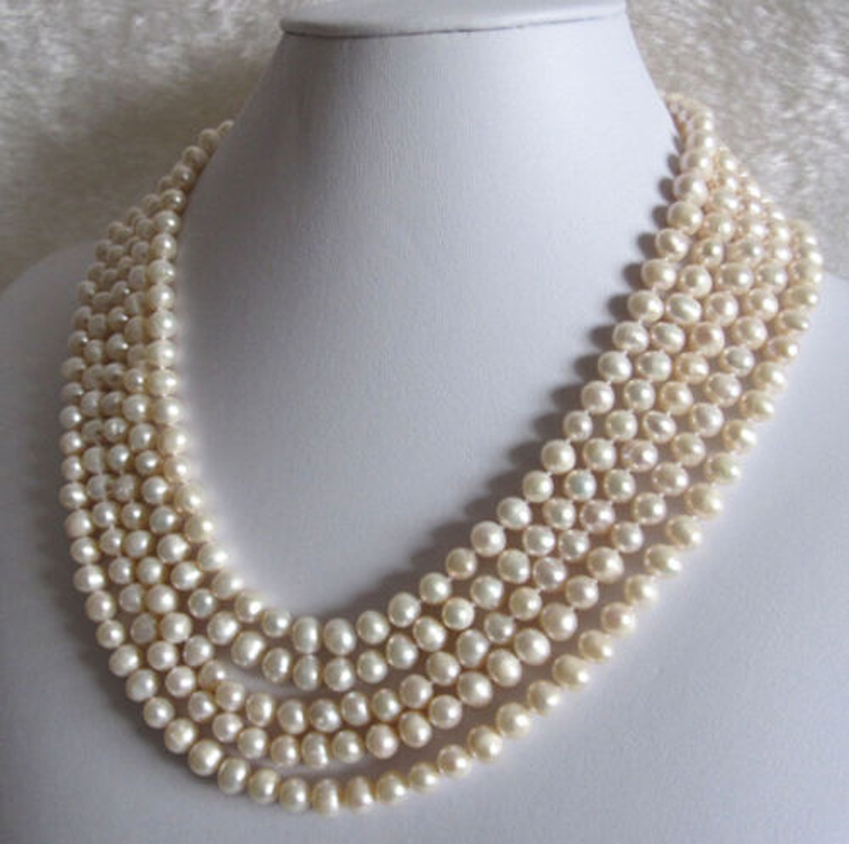 正規品【HYERES LOR】H Edition White Pearl Necklace (8mm) 正規品【HYERES LOR】H Edition White Pearl Necklace (8mm)