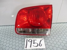 04 - 07 Volkswagen Touareg PASSENGER Side Tail Light Used Rear Lamp #1956-T 