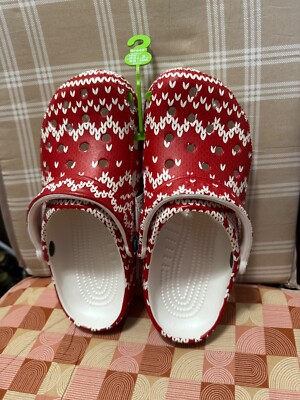 CROCS NEW Unisex Classic Holiday Sweater Clog Size 10 or 8 Amazon.com | Crocs Unisex-Adult Classic Holiday Lined Clogs  main image 4