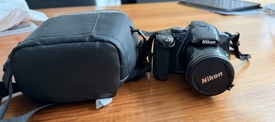 Nikon COOLPIX P520 Bridgekamera 42x Zoom GPS Bildstabilisierung