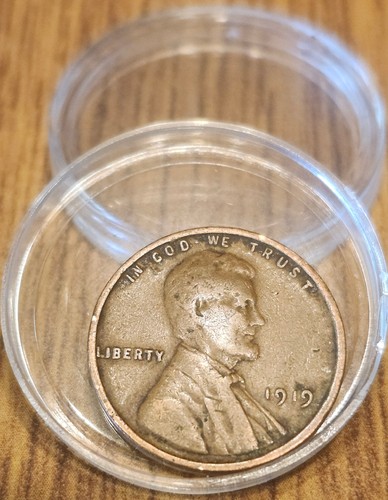 Vintage 1919 Lincoln Wheat Penny No Mint Mark Rare Find - Picture 1 of 2