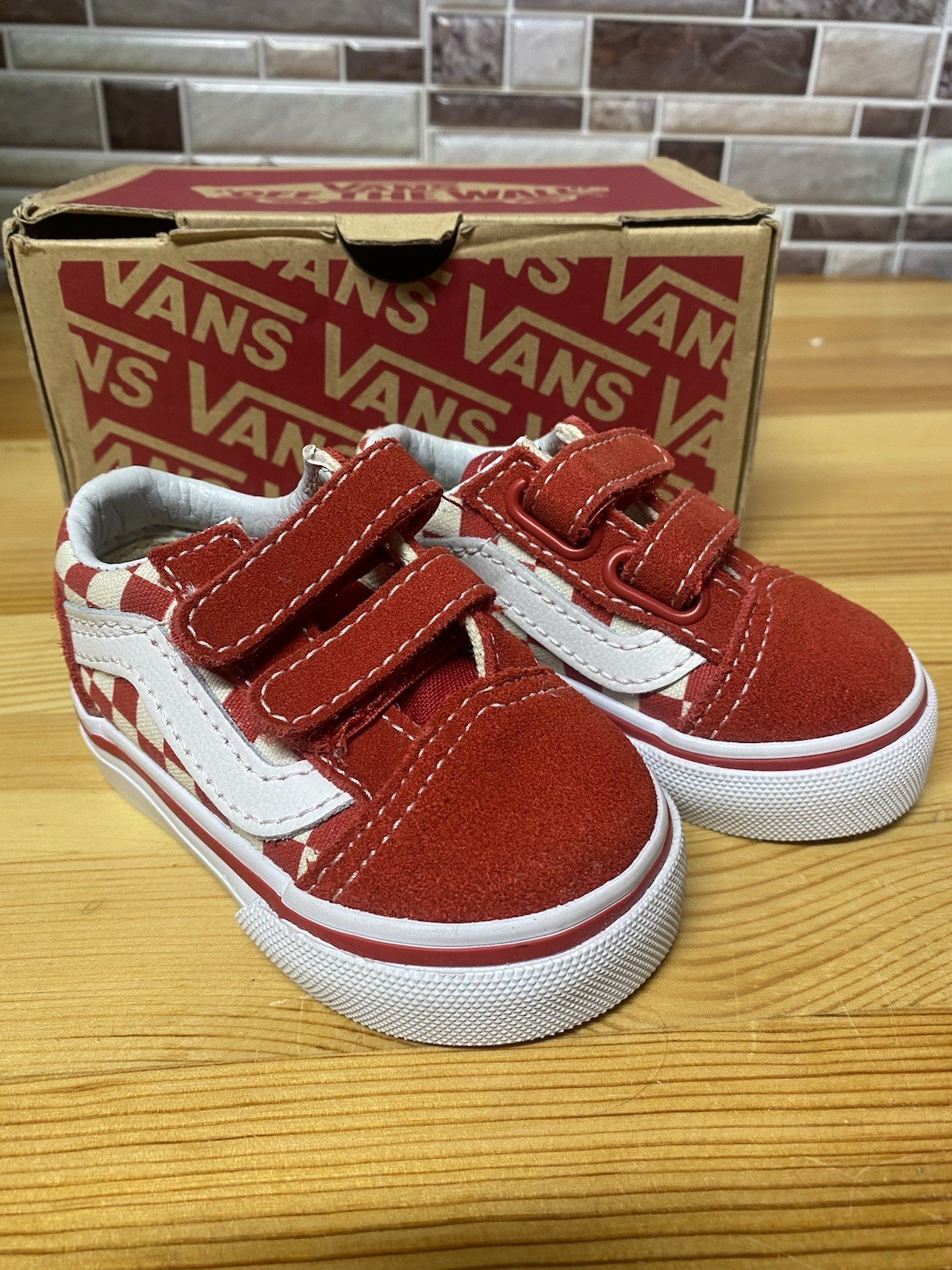Toddler Size 2.0 Red/white New With Box Skater Casual