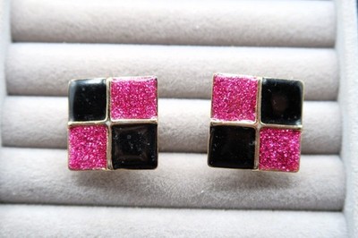 Vintage Geometric Checkered Black & Pink Glitter Clip-On Earrings Gold Tone